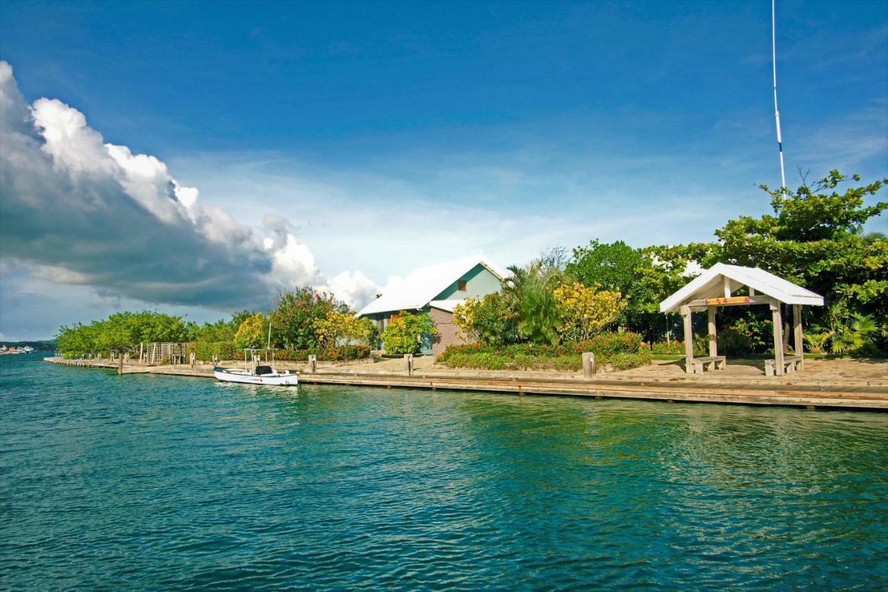 Barefoot Cay Resort Brick Bay Экстерьер фото